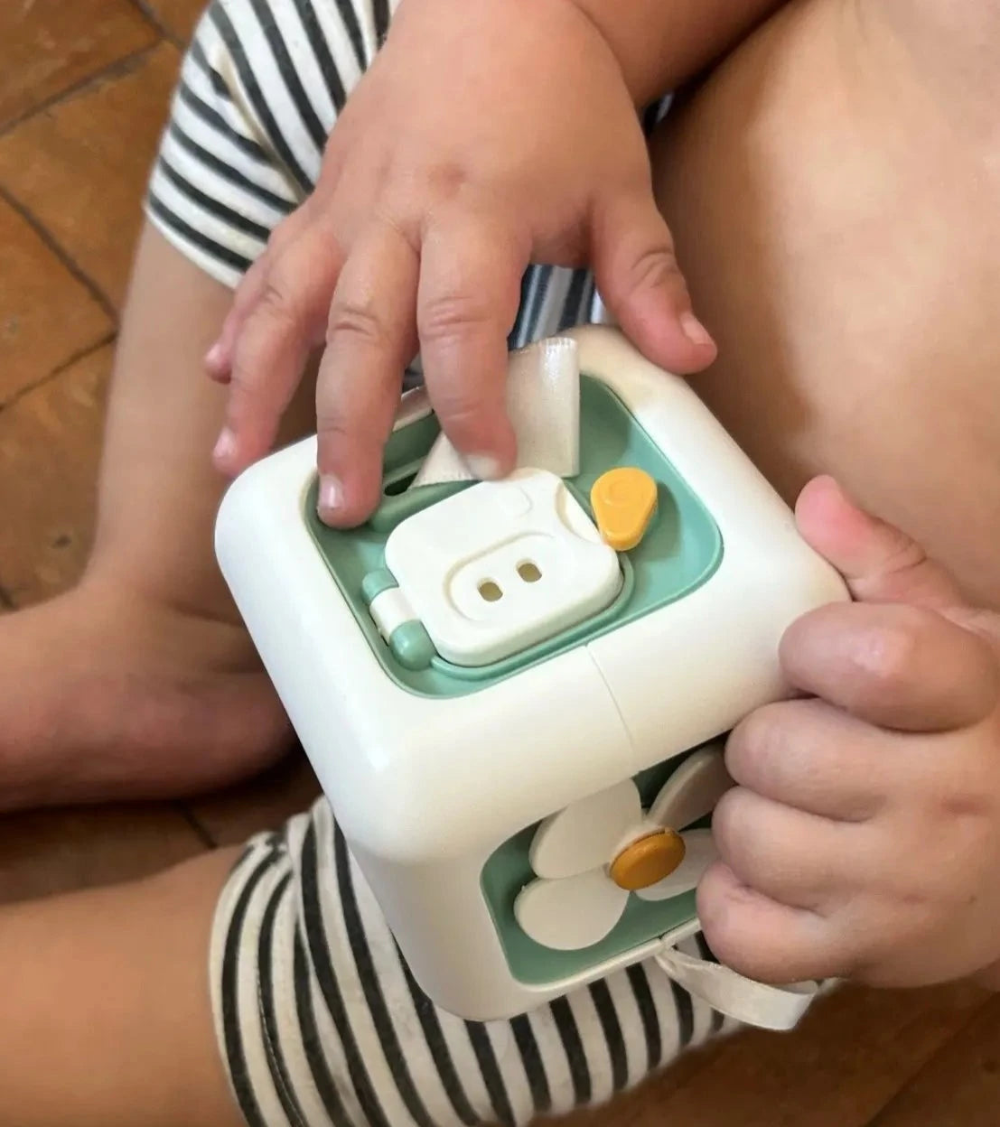 Cubo Multisensorial